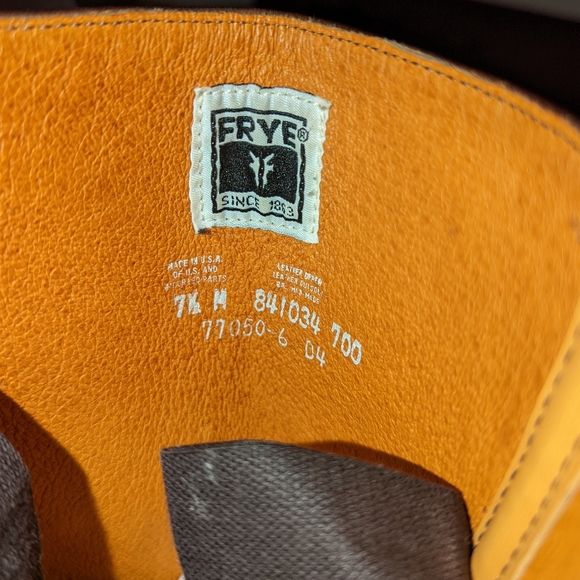 Frye Campus Boots, Brown Leather Heeled Boots - Picture 3 of 16